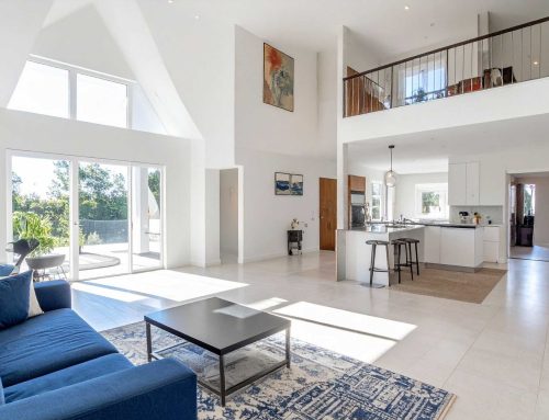 Seamless Luxury: Balancing Open-Concept Design with Energy Efficiency